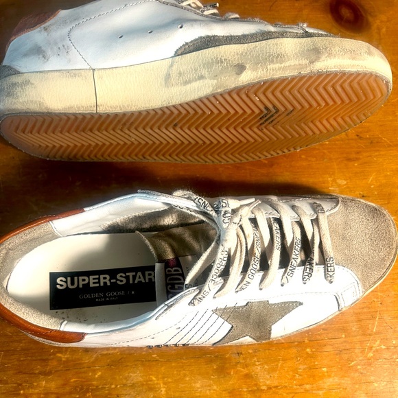 2024 Golden Goose size 10 rarely worn - Picture 4 of 4